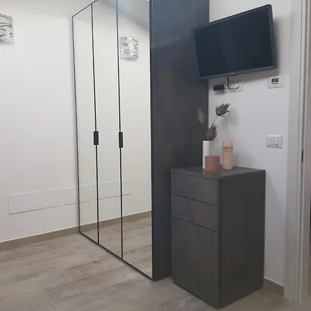 Luxury Penthouse With Private Jacuzzi Apartment