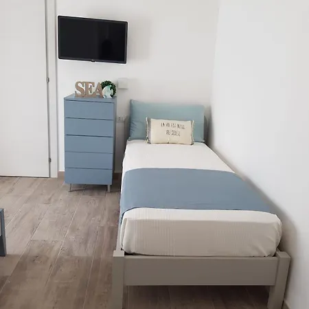 Luxury Penthouse With Private Jacuzzi Апартаменты San Mauro Mare