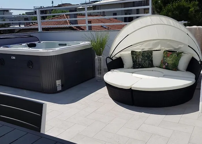 Appartamento Luxury Penthouse With Private Jacuzzi San Mauro Mare