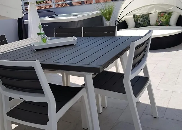 Luxury Penthouse With Private Jacuzzi San Mauro Mare